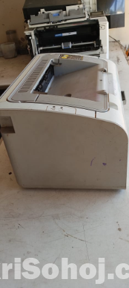 HP LASERJET P1102